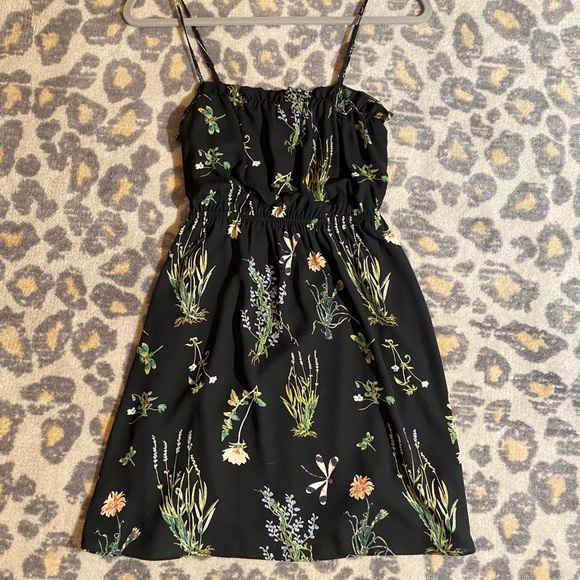 Sunday Best Dresses & Skirts - Sunday Best (Aritzia) Floral Mini (like new)